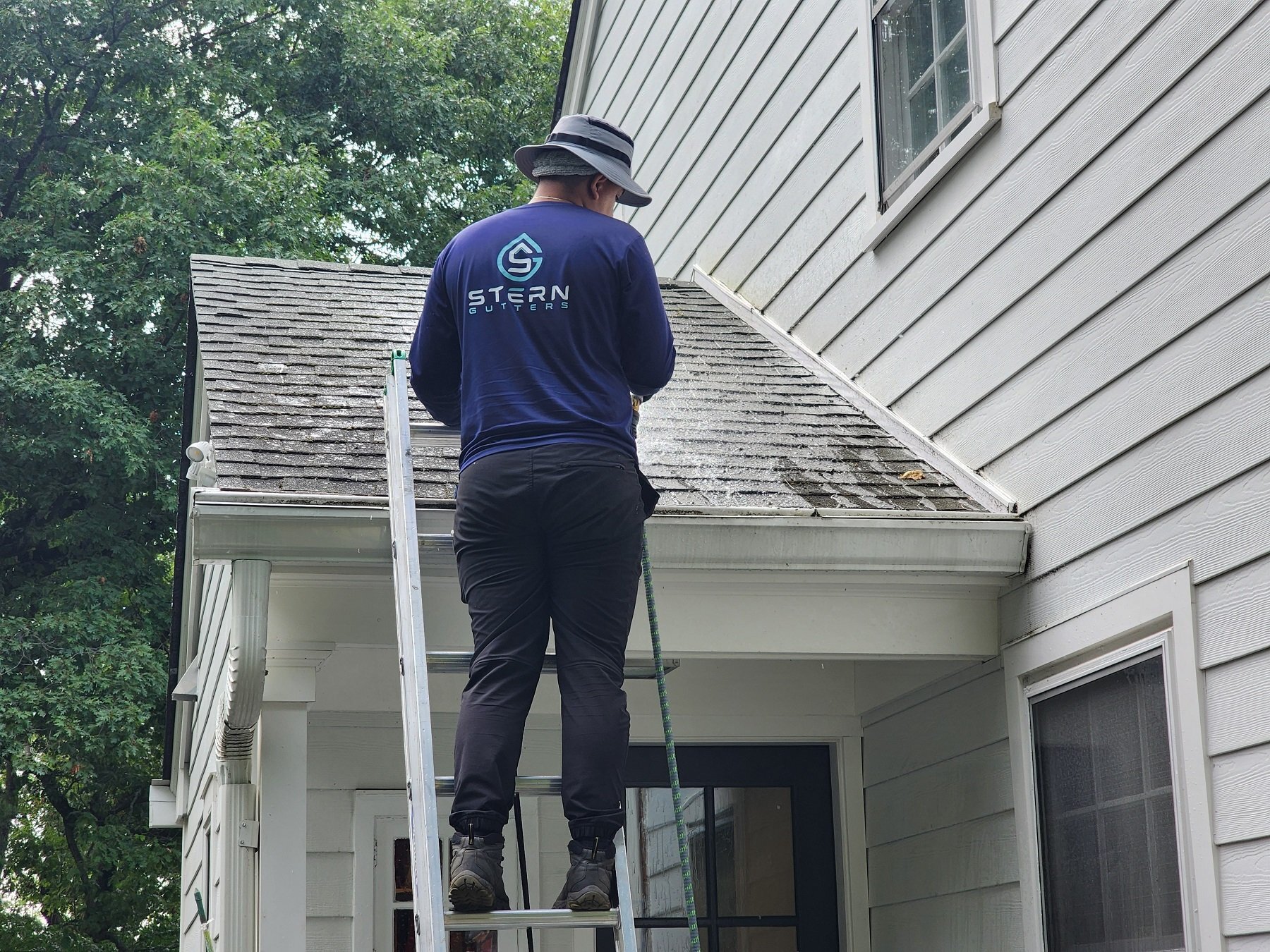 Best Gutter Guards Service In New Jersey Stern Gutters Folkd