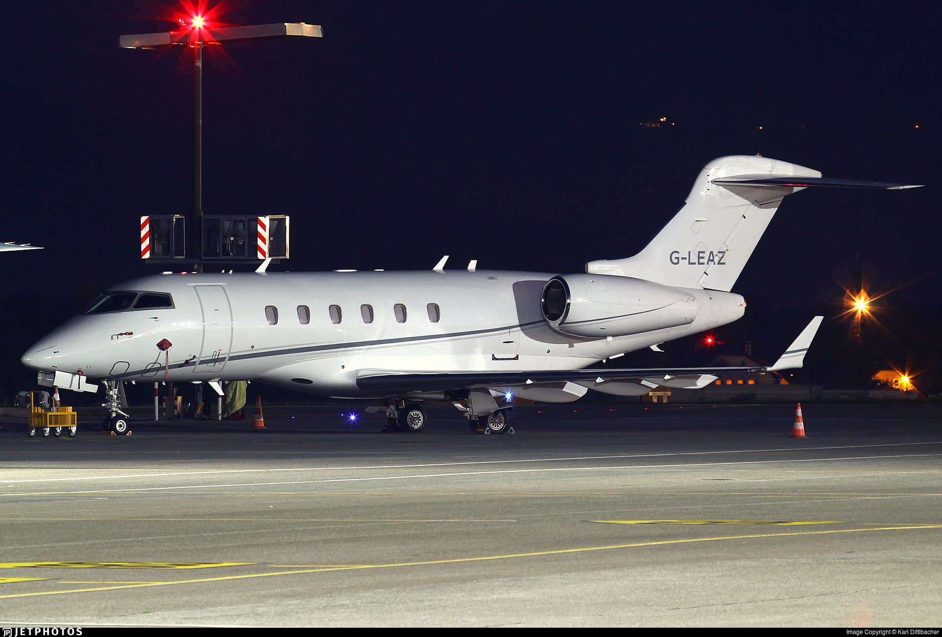DDENN Challenger 300 Request Livery Requests Threshold DDENN Challenger 300 Request Livery Requests Threshold