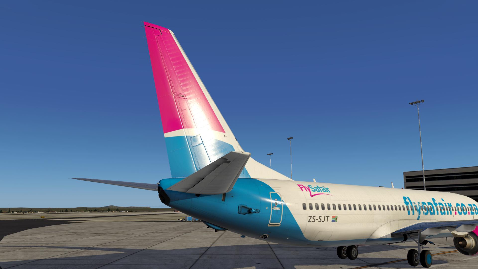 b738_3.jpg.
