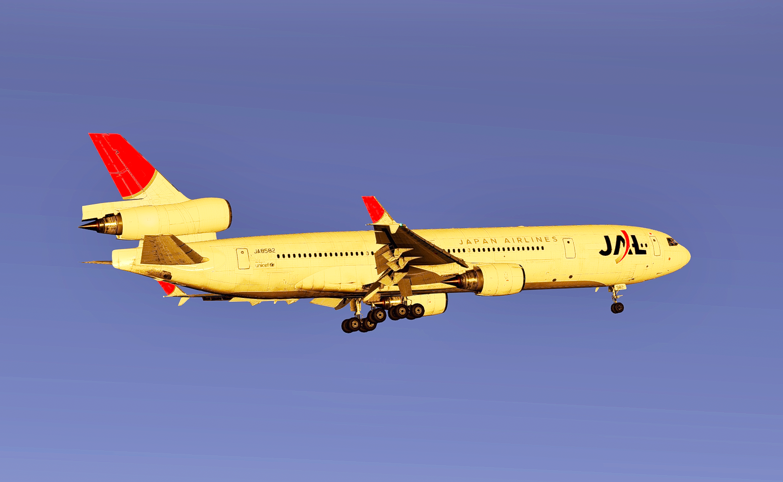 Japan Airlines MD-11 JA8582 Arc Sun - Rotate MD-11 (Circa 2004