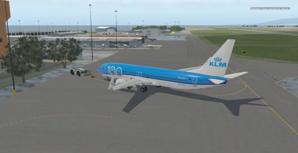 KLM100周年モデル Boeing 737-800 KLM 100th Anniversary Special Livery (edited with