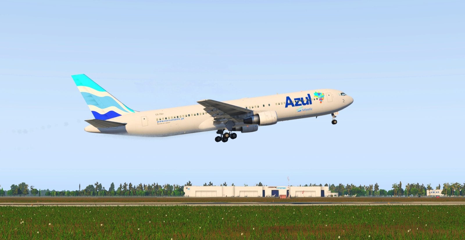 青ぶーページ EuroAtlantic/Azul CS-TSU - Flight Factor B767-300ER - FF 767 - X