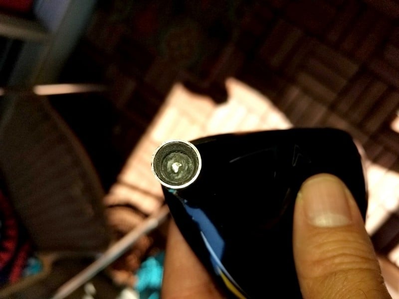 elfbar elfa master akku One of the two gold pins is pushed down and now the vape doesn't recognize  the pod. How do i fix this? : r/Vaping main image 1