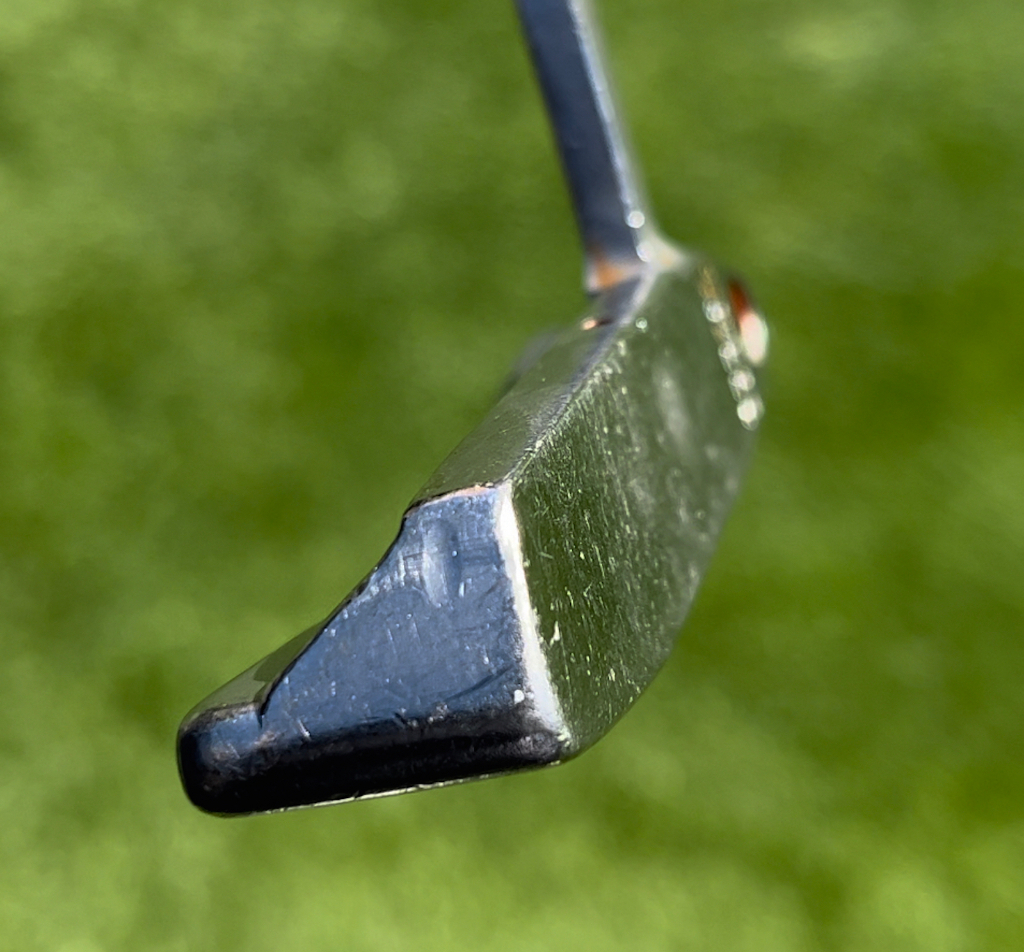 UP CLOSE on Tiger Woods' famous Scotty Cameron putter – 2023