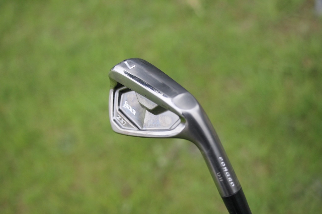 Lucas Glover going to test black Srixon ZX5 & ZX7 irons - 2024