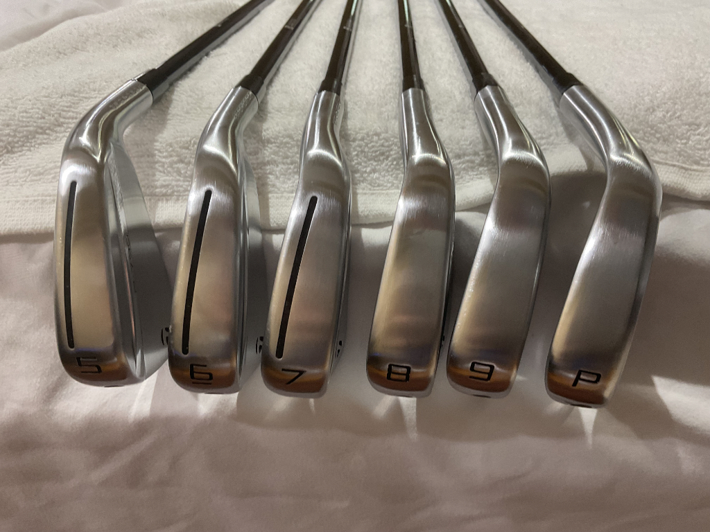 2025 TaylorMade P790 iron set 5-pw MMT 105 stiff. Srixon Zxi5 4-pw