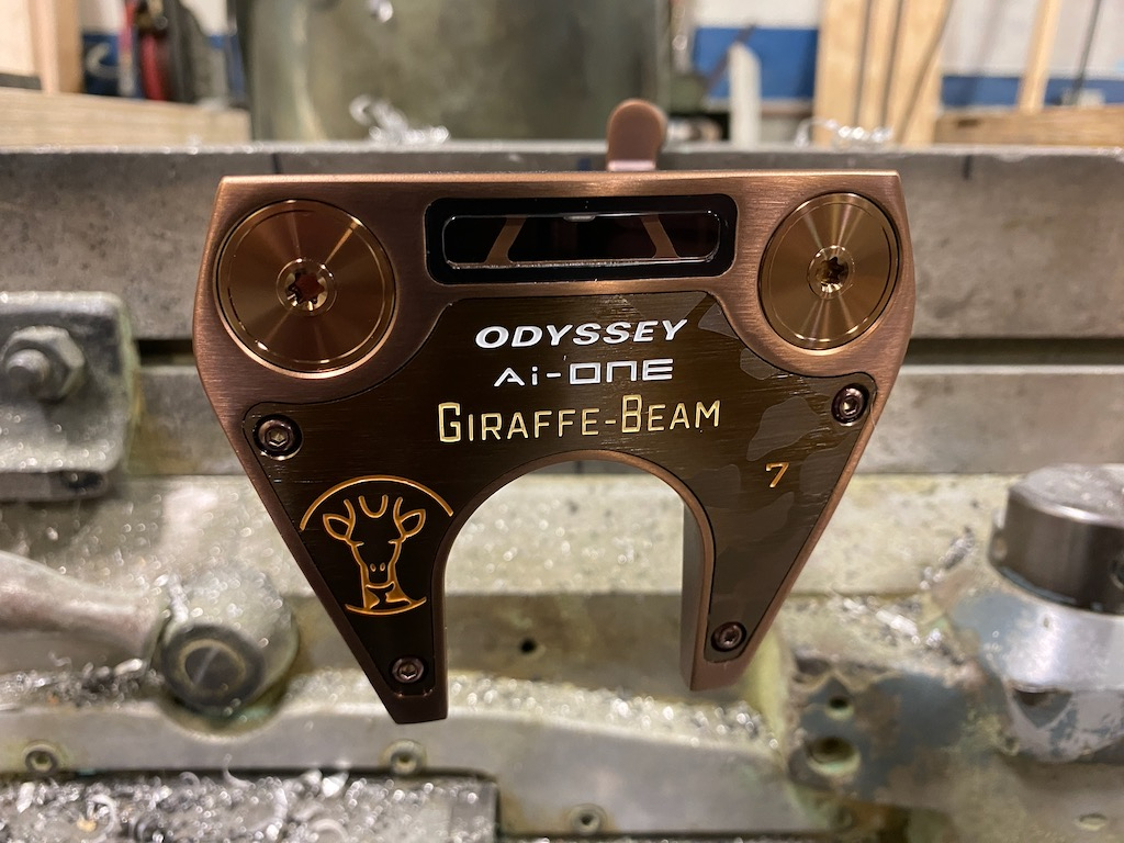 Odyssey Ai-One Giraffe-Beam #7 putter! In-Hand Pics! - Tour and