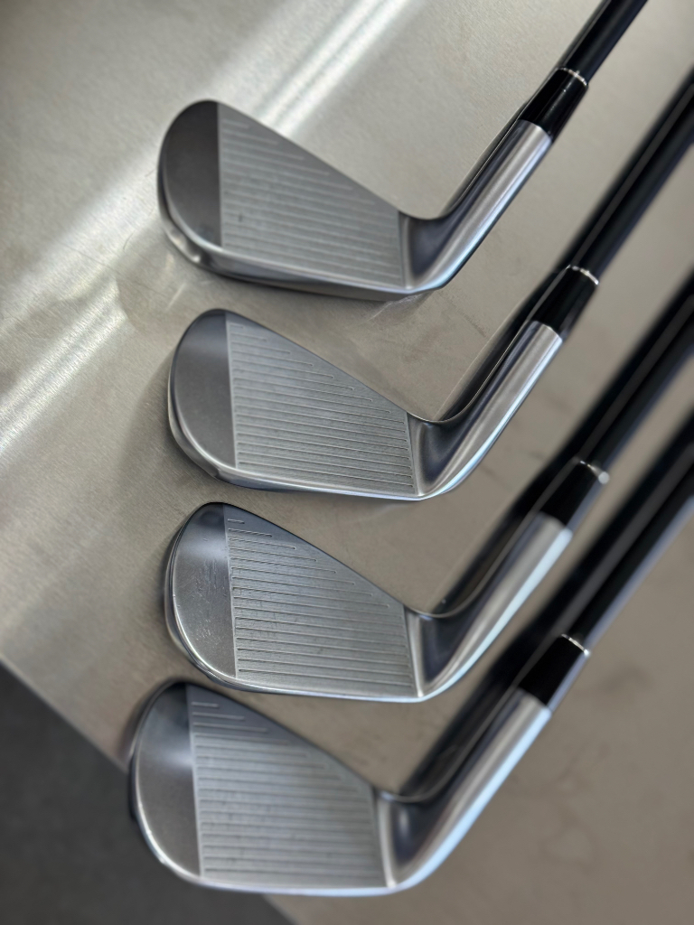 Srixon Zxi7 with Axiom 105S & Mizuno Pro 245 with Recoil Proto 125