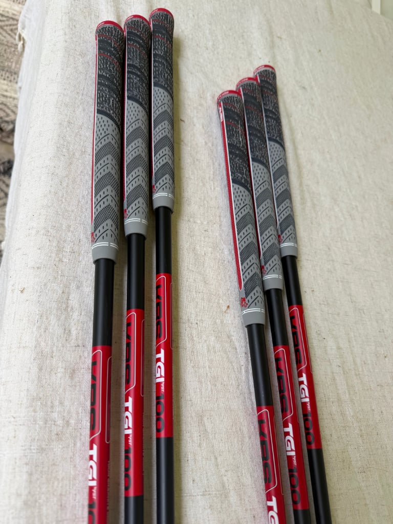 Set De Shafts Graphite KBS Tour TGI 110 (3-PW) + 2 Shafts PGI 100, Flex Extra S+, Neufs
