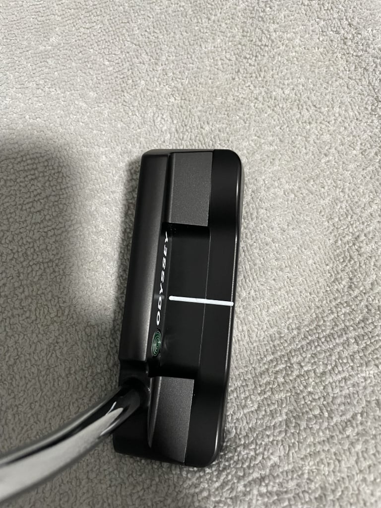 Srixon zxi7 4 iron; Toulon Chicago cruiser putter; Superstroke 3.0