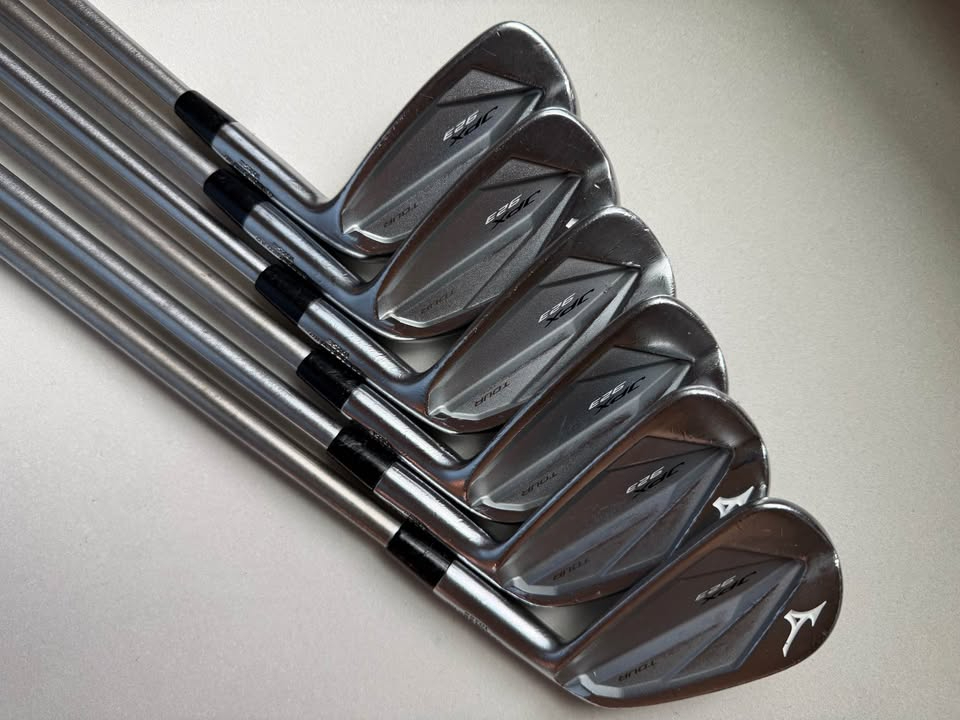 7.国産モミスワッグ Mizuno JPX 923 Tours / Mizuno T1 Wedges / Srixon ZX MKII 2-Iron