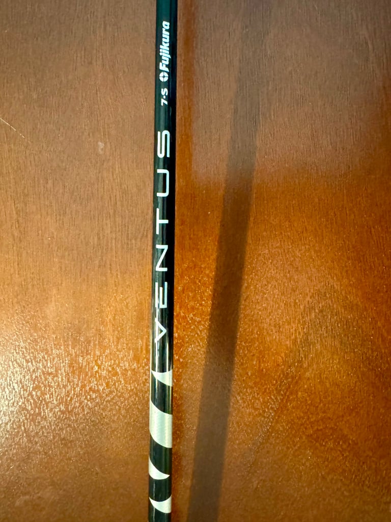 Callaway Apex 24 UW (19°) with Fujikura Ventus Black Velocore 7S