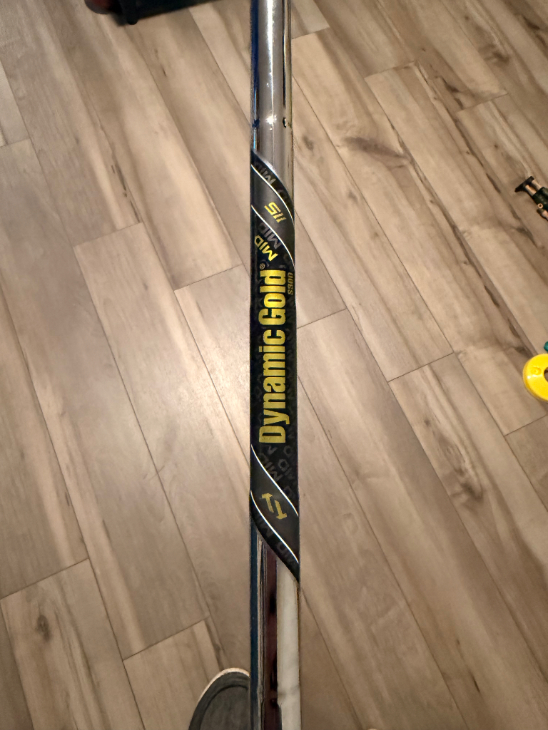 item added! 🔥 🔥Srixon ZXI 10.5 w/Ventus blue velo + 6x, Cally UT