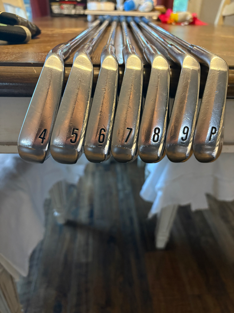 I'll Admit I'm Not Man Enough To Hit These Srixon ZX5/ZX7 Combo w