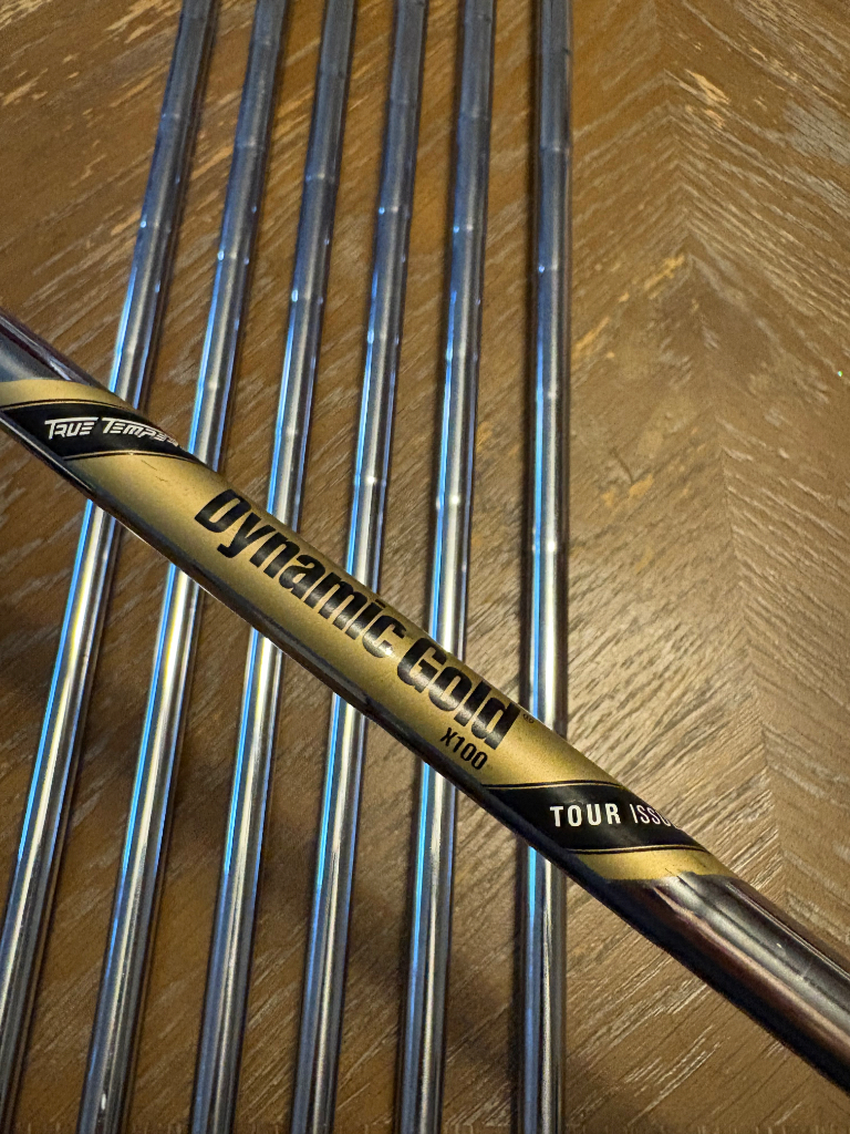 I'll Admit I'm Not Man Enough To Hit These Srixon ZX5/ZX7 Combo w