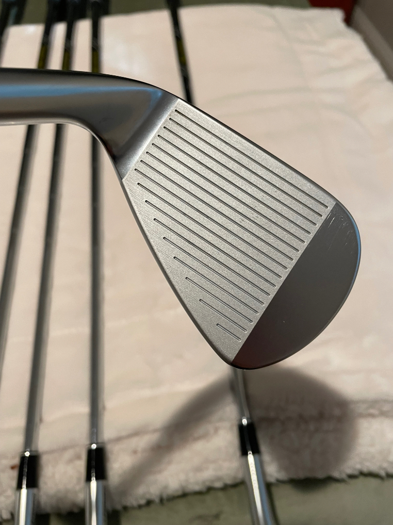 Zxi5 Irons 5-GW. DG Mid 100 R300 $850 - Classifieds- For Sale