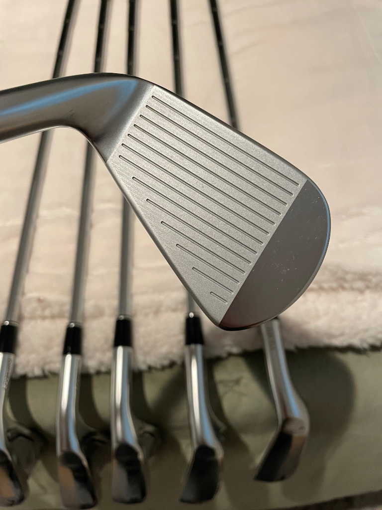Zxi5 Irons 5-GW. DG Mid 100 R300 $old - For Sale Archive-For
