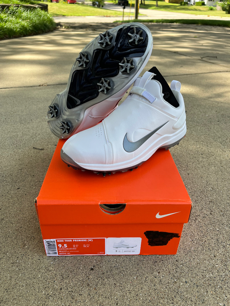 Brand New Nike Tour Premiere White/Silver 9.5 Wide - Classifieds