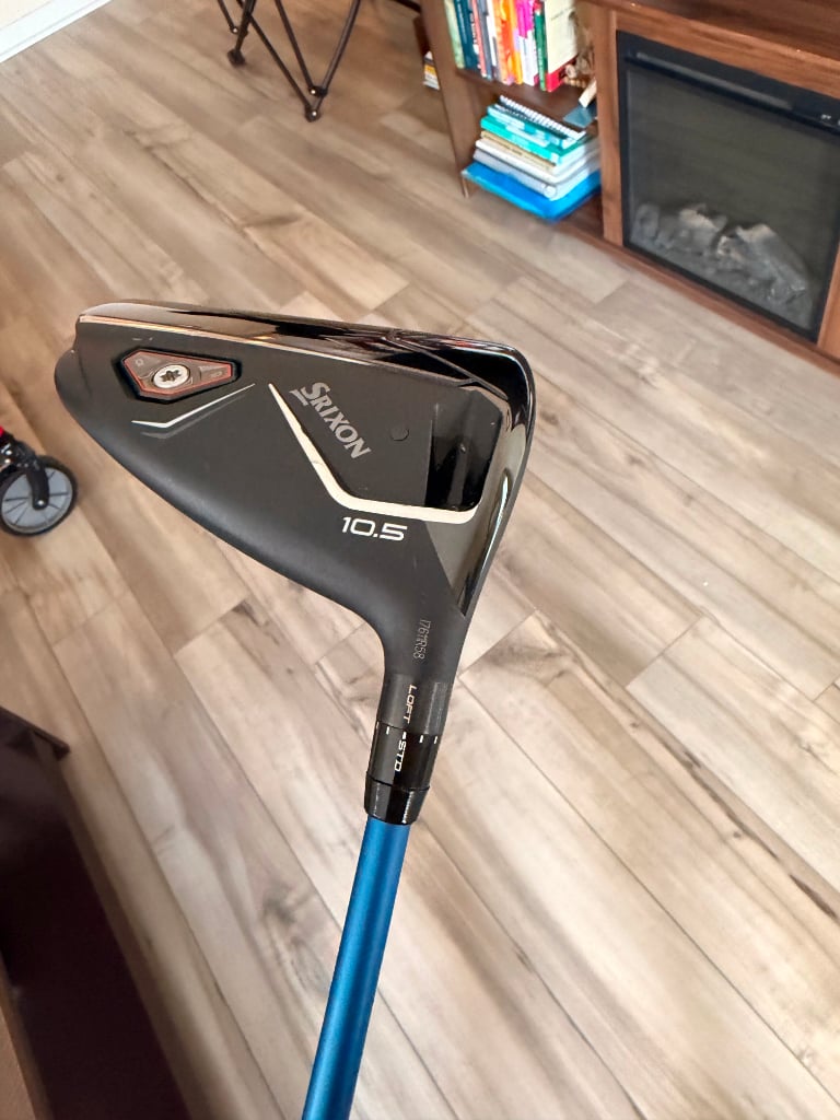 item added! 🔥 🔥Srixon ZXI 10.5 w/Ventus blue velo + 6x, Cally UT