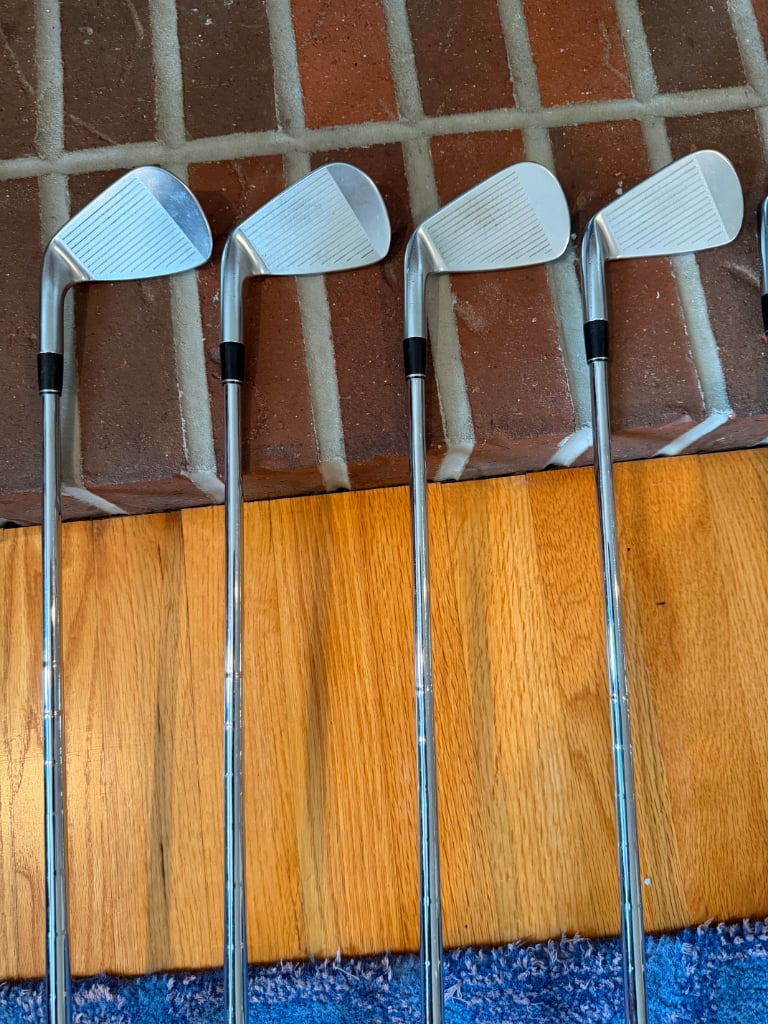 Srixon ZX5 4-PW | Modus 105 Stiff | Excellent Condition
