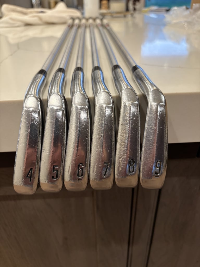 Srixon ZX7 MKII 4-9, Elyte Driver Head 9*, Fujikura MC Putter