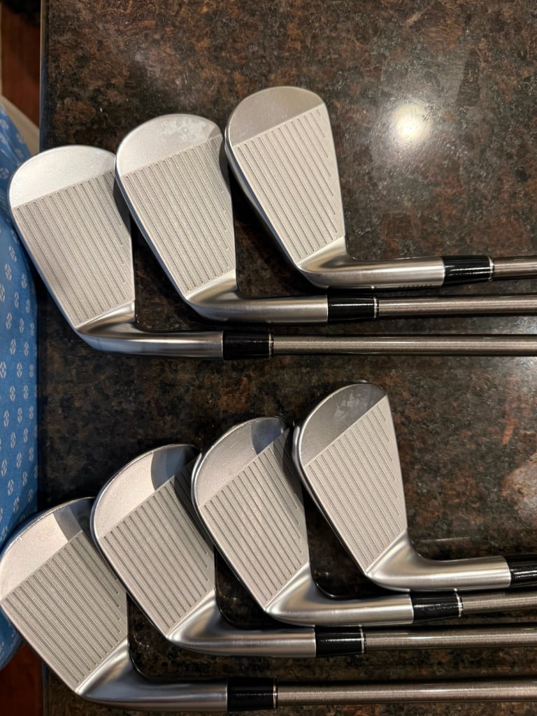 Srixon ZXi7 w/ Steelfibers and set of Vokey SM9 raw w/ steelfibers