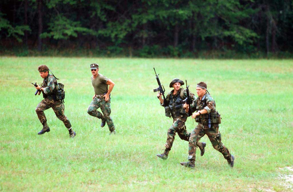 Automatic Weapons Man I [SQT]