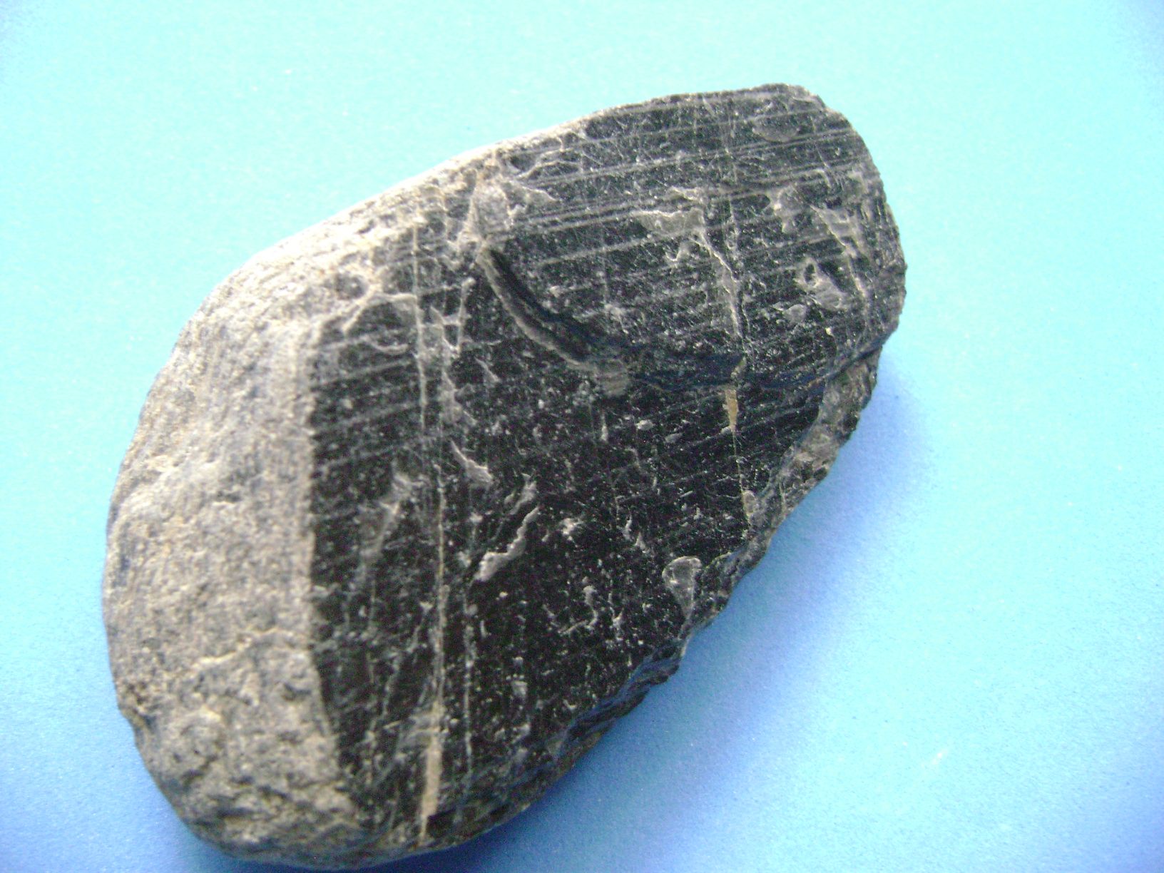 Precambrian Igneous and Metamorphic Canadian Rock? - Rocks & Minerals ...