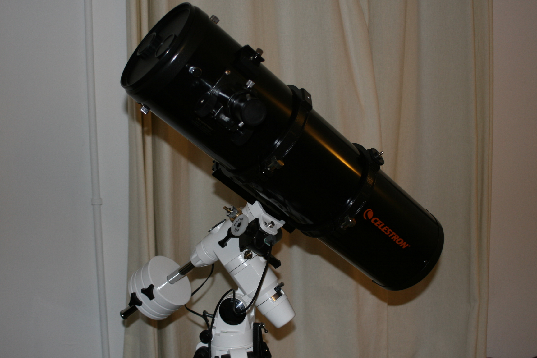 Celestron C6-N 'Halloween' Newtonian Unboxing - Member Equipment Reviews -  Stargazers Lounge