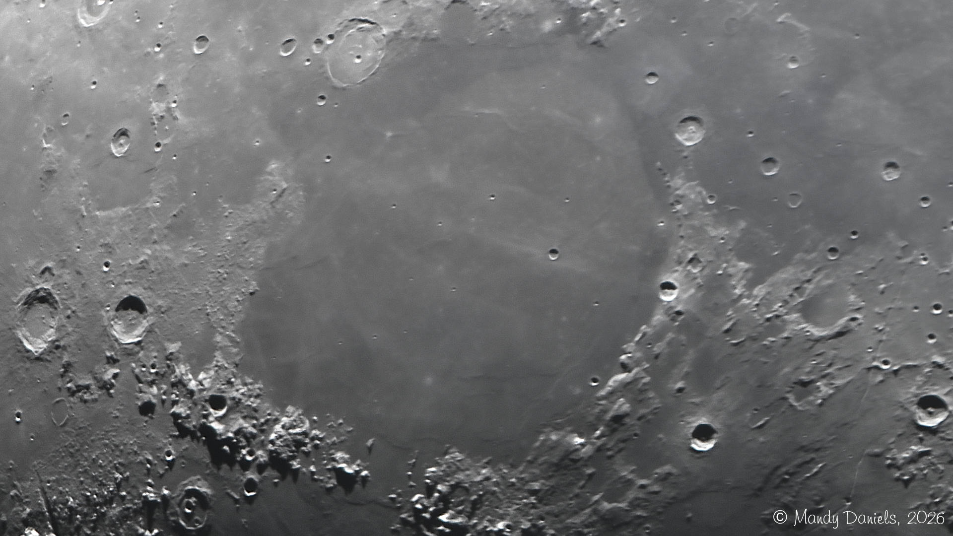 Hi Res Waxing Gibbous Moon & Closeups - Imaging - Lunar