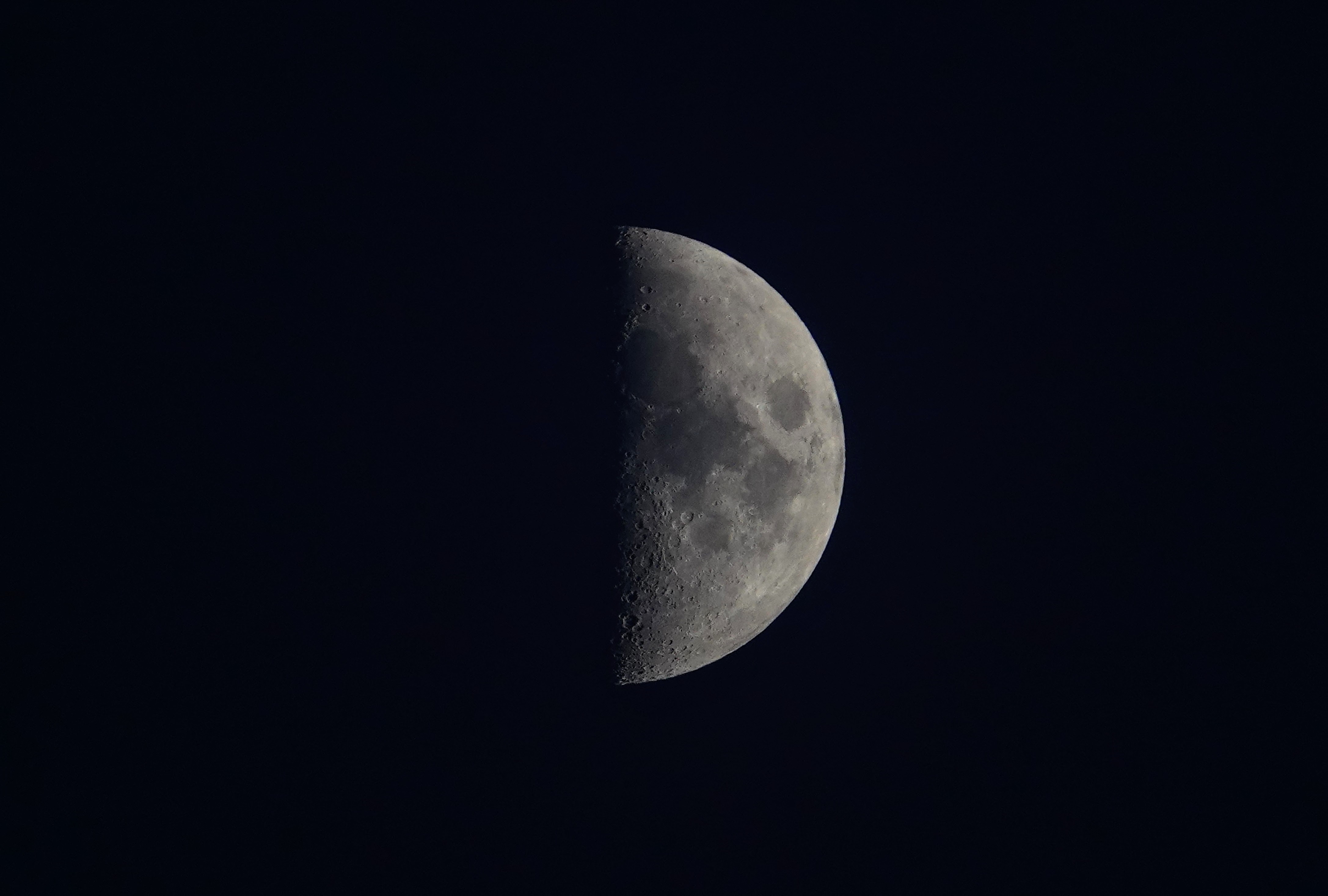 Single frame moon 21/06/2026 - Imaging - Lunar - Stargazers Lounge