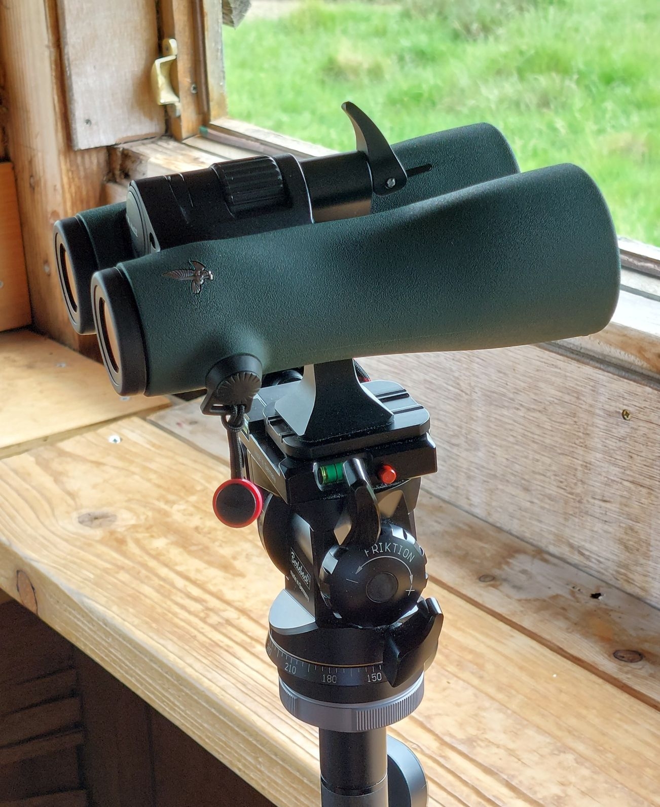 Swarovski 14x52 NL Pure - Discussions - Binoculars - Stargazers Lounge