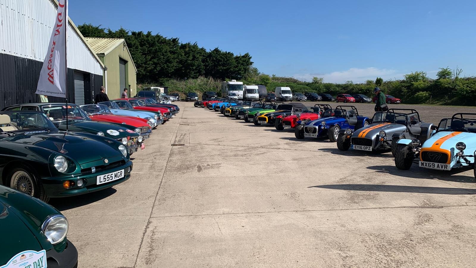 Severn7s 'Drive-it Day' blat to Classic Motor Hub, Bibury, GL7 5FF