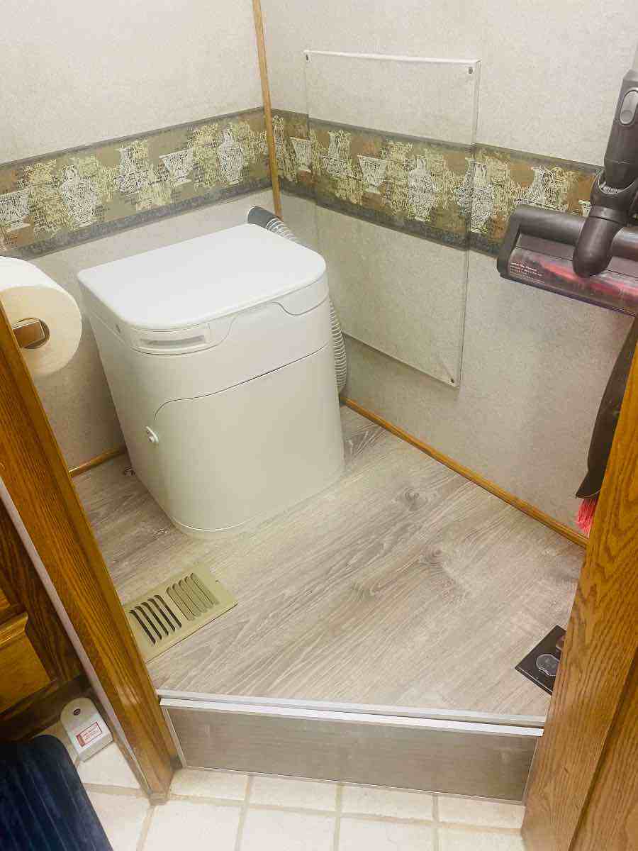 Composting Toilet Install - Water Systems - Monacoers