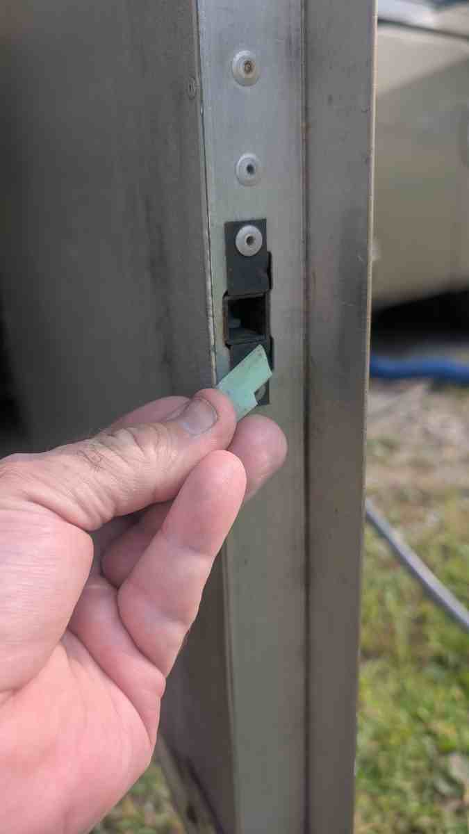 RV Baggage Door Slam Latch - Replacement Trigger Latch #E521 For Winnebago, Monaco, Fleetwood (Tri-Mark)