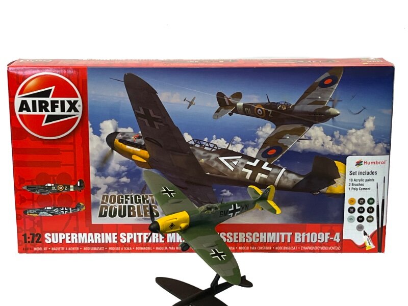 A50194 Spitfire v Bf109 Dogfight Double Mash-up 