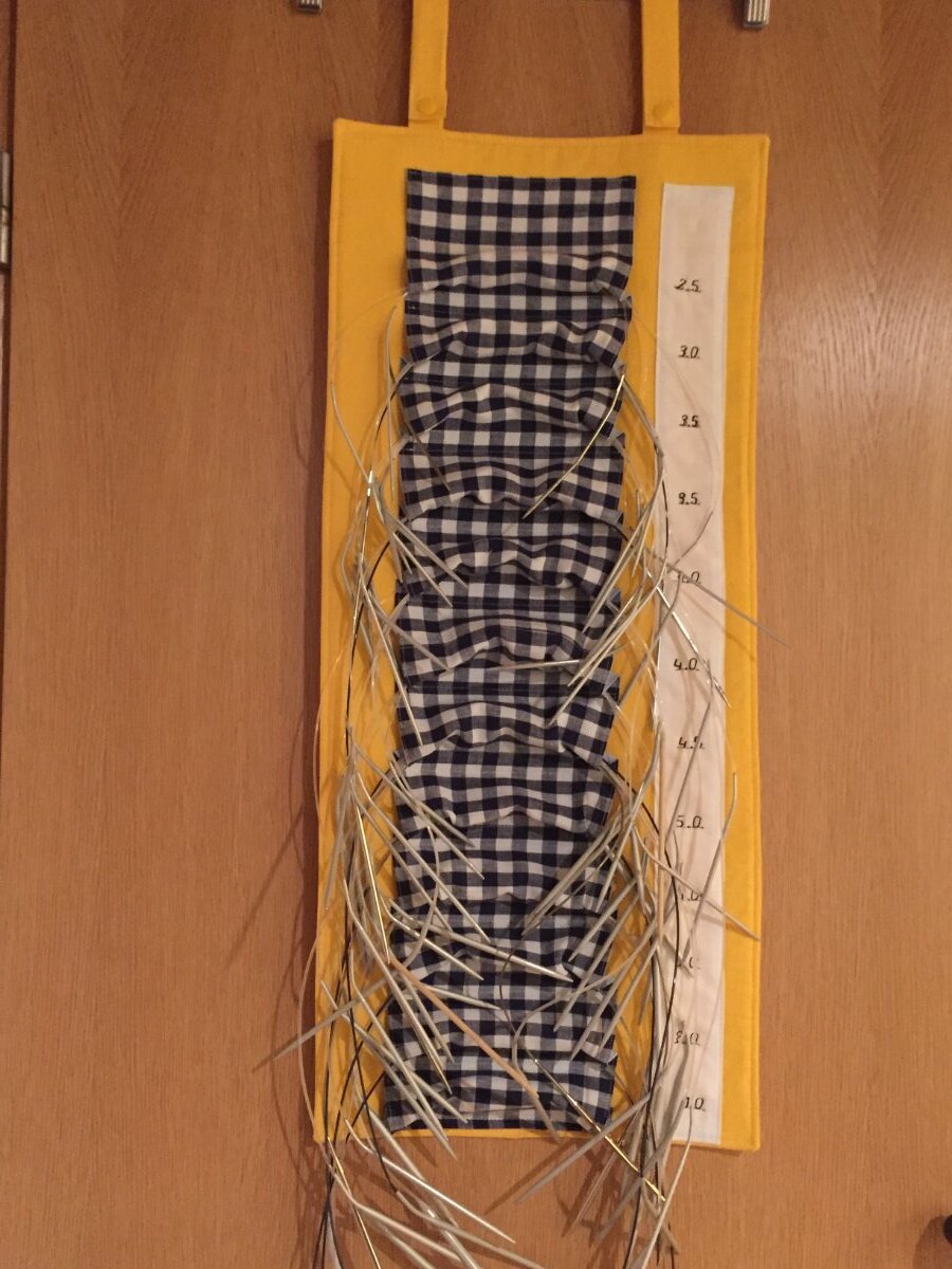 aufbewahrung kuscheltiere wand Kuscheltier-Aufbewahrung  Wandregal fr Stofftiere im Kinderzimmer