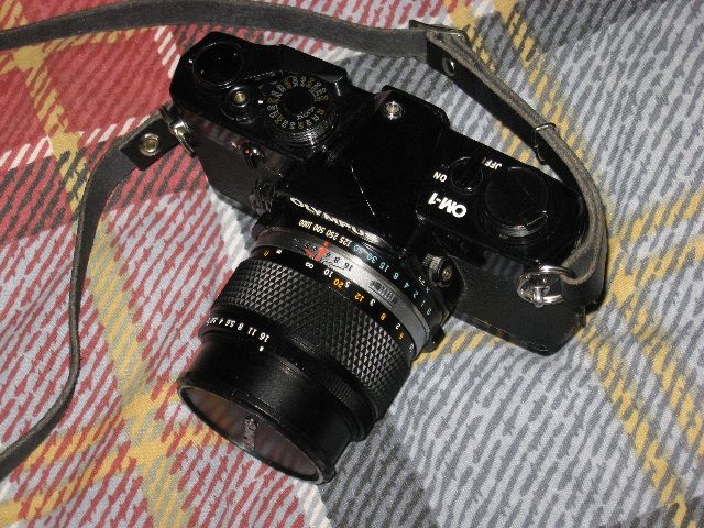 1973 om-1 black [non-md] - fake? - Olympus - Photo.net