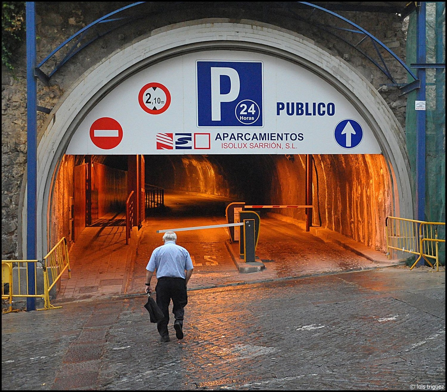 Public Parking - No Words - Photo.net
