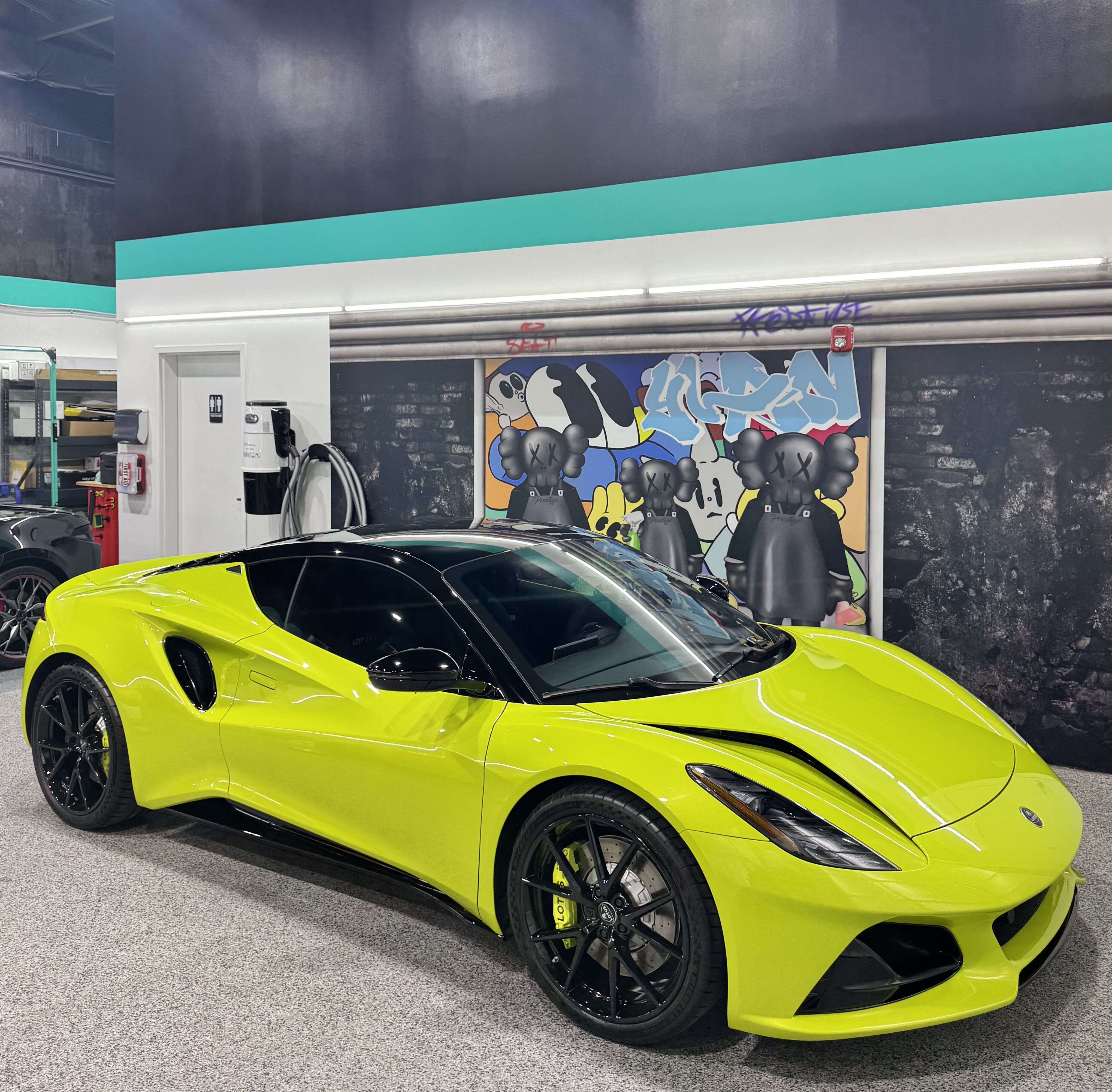 In with my Isotope green Emira - Emira Chat - TLF - Total Lotus