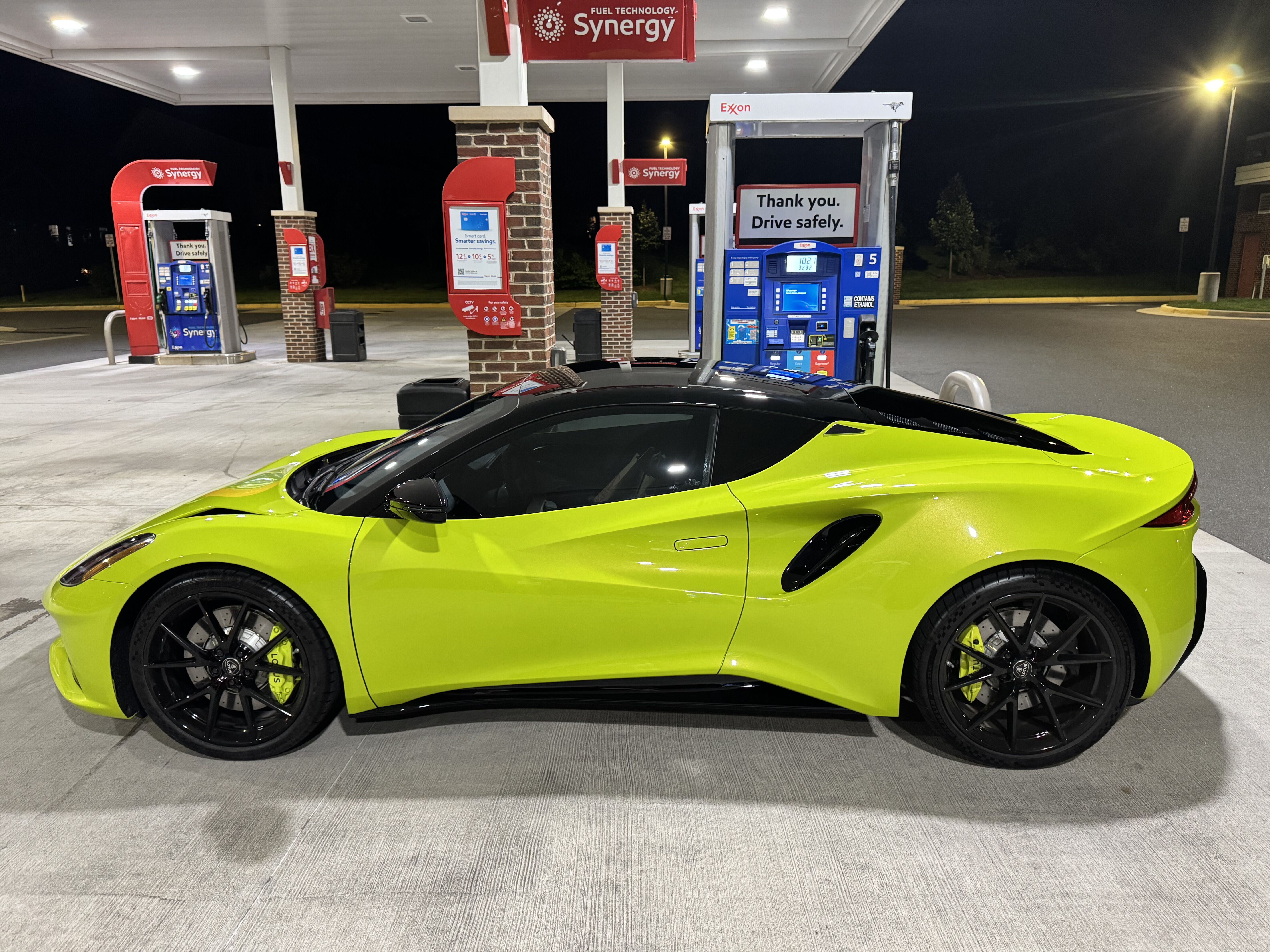 In with my Isotope green Emira - Emira Chat - TLF - Total Lotus