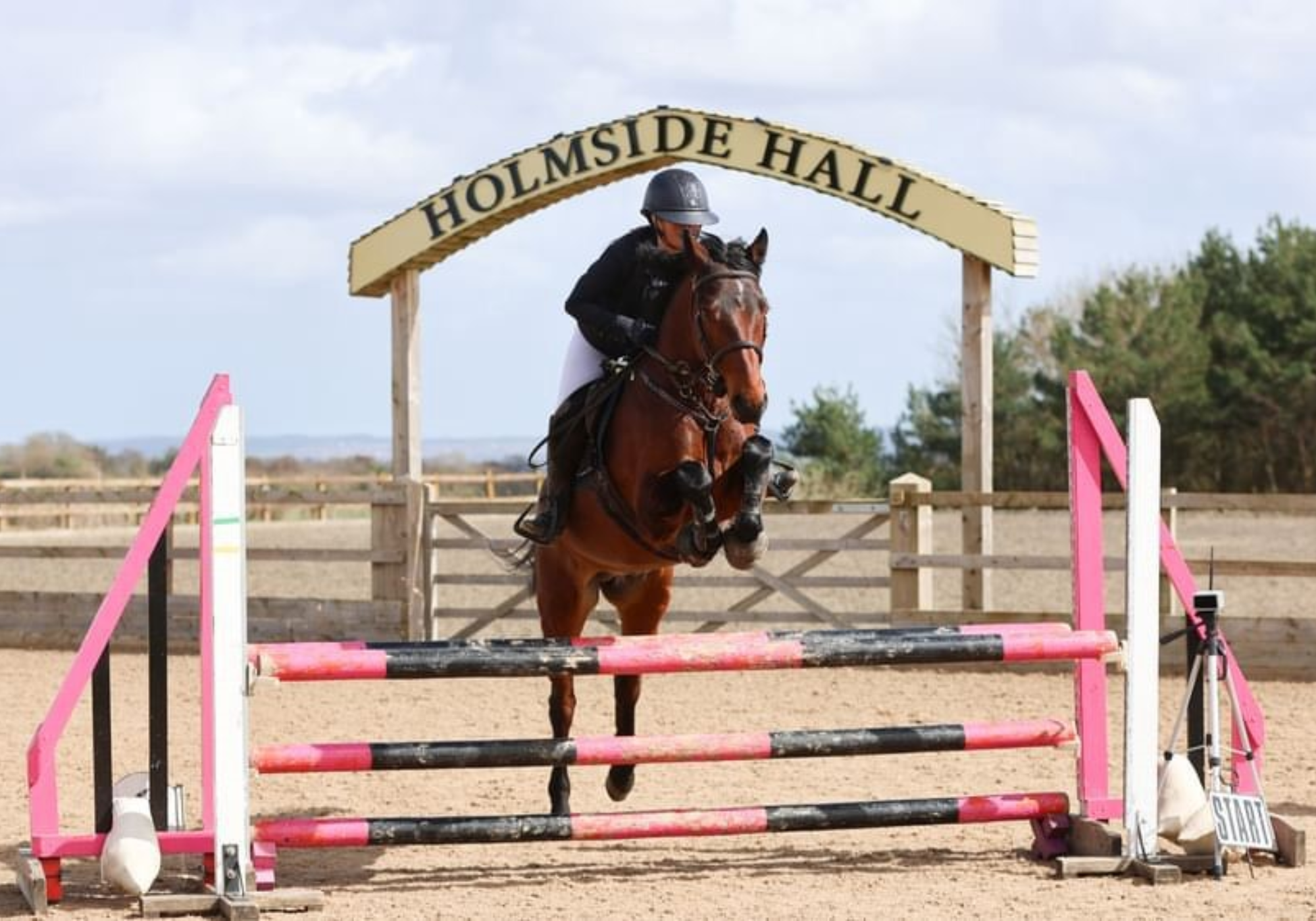 Holmside Hall - Mixed & Club (British Show Jumping)