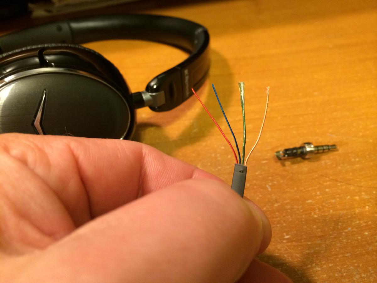 need help with rewiring TRRS headphone jack Technical/Restorations