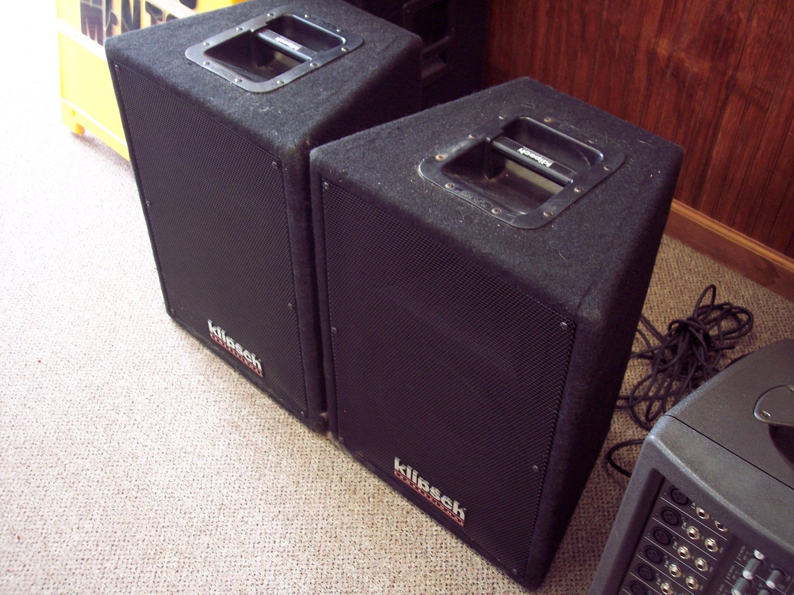 Rare Klipsch Professional KP-2002-C2 High End Stage PA Speakers
