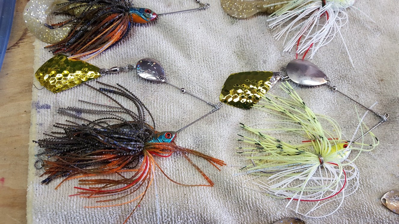 Painting spinnerbaits - Wire Baits - Tackle Underground