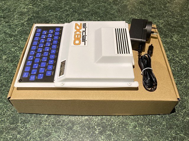 Vintage Computer replica - Sinclair ZX80 - Computer, Console