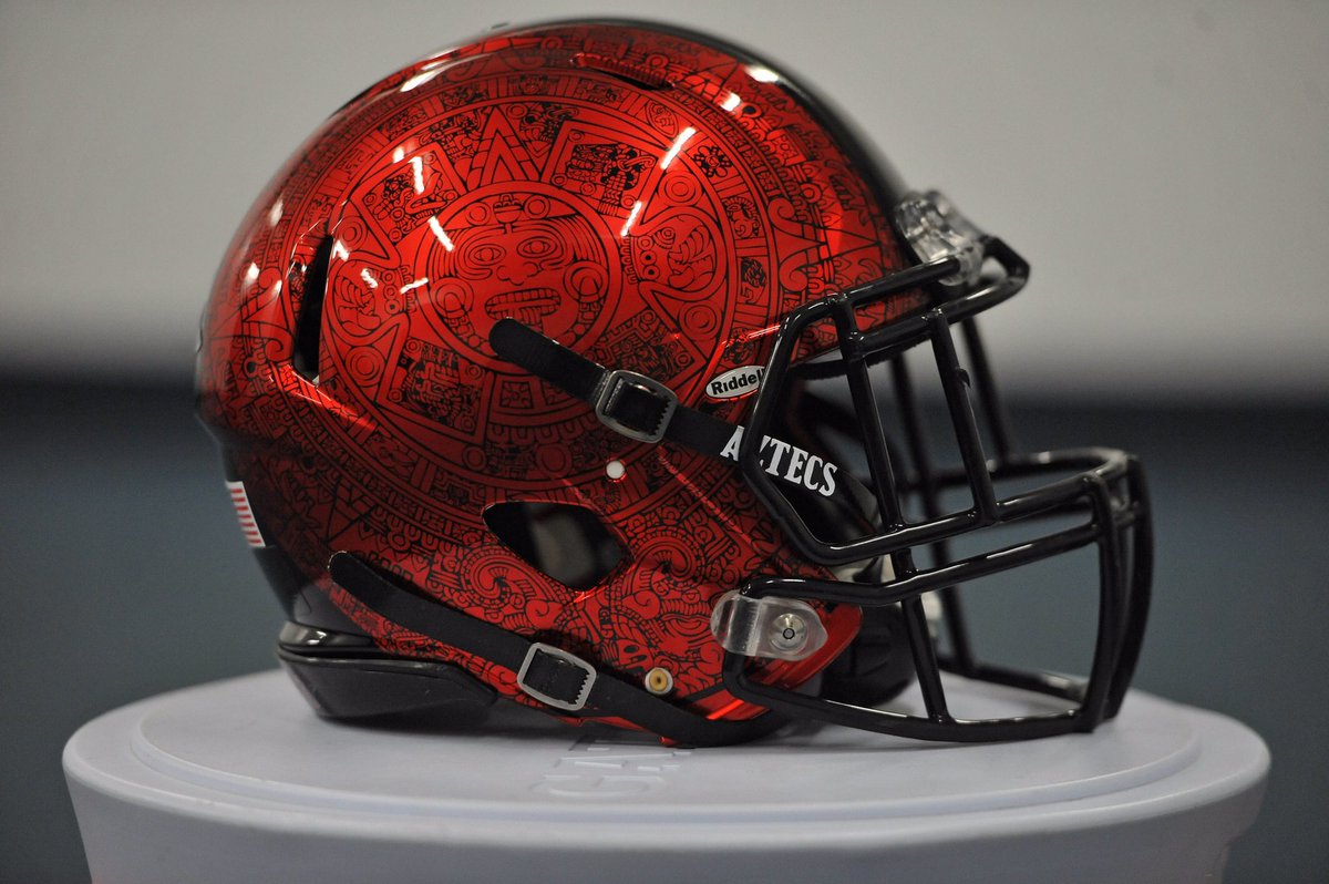 Greatest Football Helmets of All Time - Page 4 - Sports Logo News - Chris  Creamer's Sports Logos Community - CCSLC - SportsLogos.Net Forums