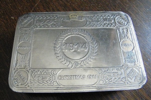 christmas 1914 tobacco tin Unusual 1914 Xmas Box - Other Equipment