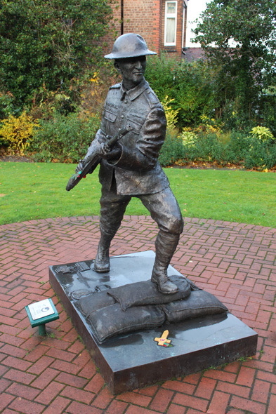 Thomas Alfred Jones VC, and Runcorn, His statue, His Grave and Runcorn ...