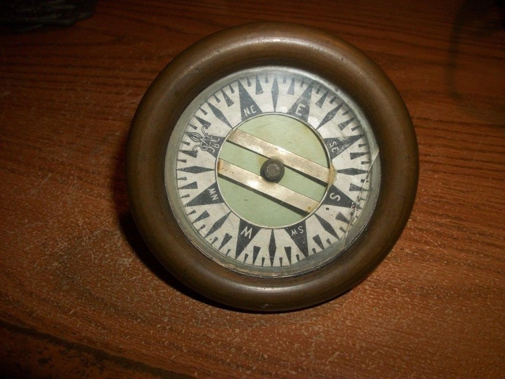 vintage-brass-compass-maritime-naval_1_1f91be9e0a6331115efbb4c8ed2b53b4.thumb.jpg.48fe2f0f773af02b55de2920c92a6ad4.jpg